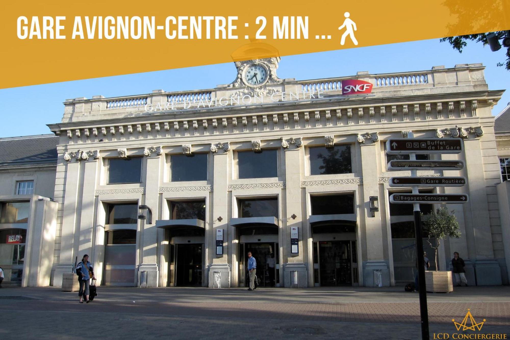 شقة Le Rive Droite - Gare Centre - Wifi - Terrasse - Face Remparts أفينيون المظهر الخارجي الصورة