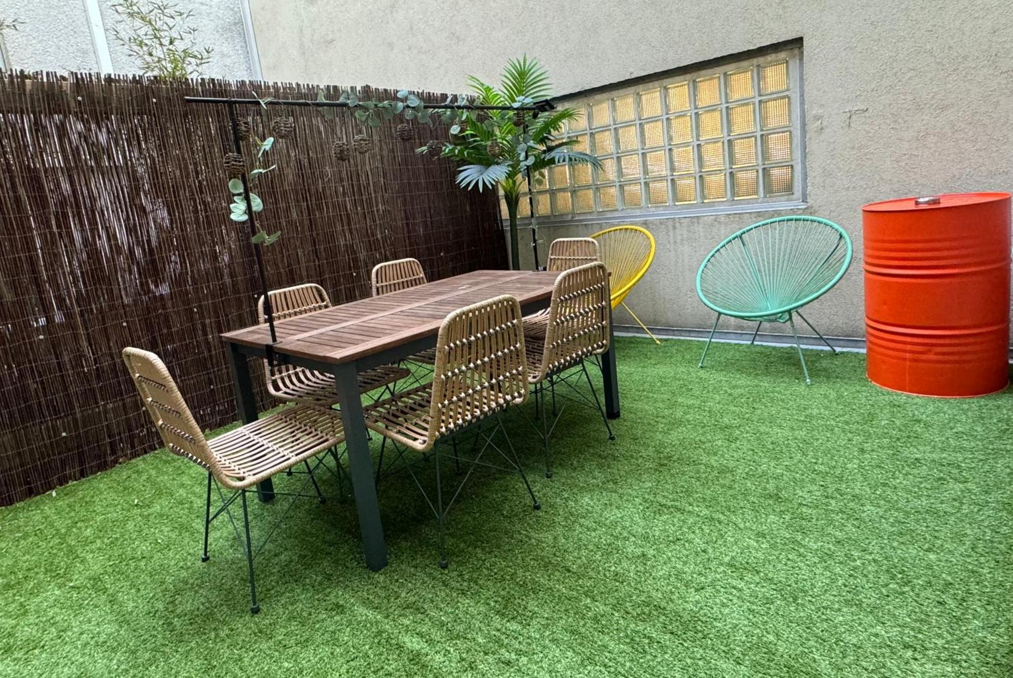شقة Le Rive Droite - Gare Centre - Wifi - Terrasse - Face Remparts أفينيون المظهر الخارجي الصورة